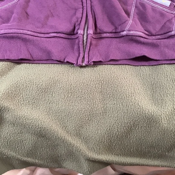 Nike purple, long sleeve, hooded sweatshirt. Zip up. Front pockets. Size large - Picture 6 of 9